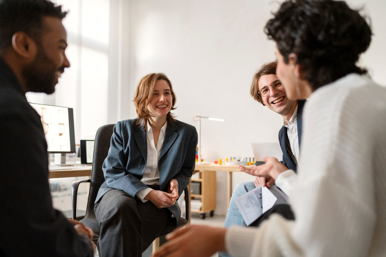 Illustration Amazon, IA, fin annoncée des RH ? Non, leur vrai travail commence