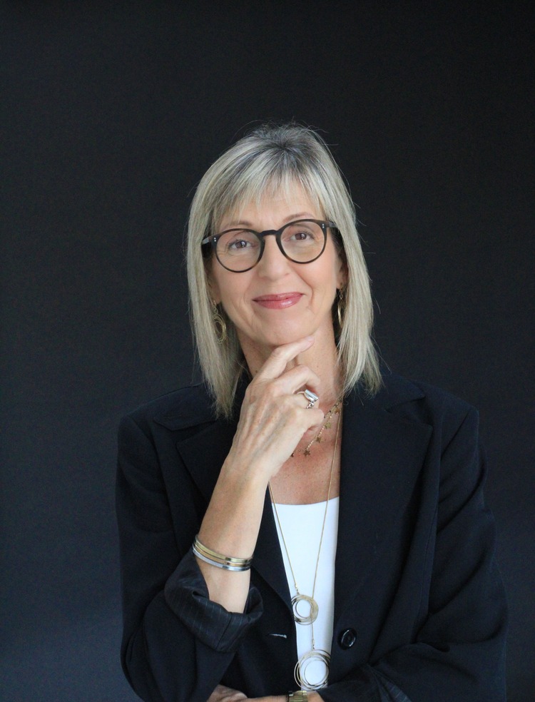 Illustration Du comportement à la régulation émotionnelle : l'expérience d'Esther Casellas sur la complémentarité DISC et EQ