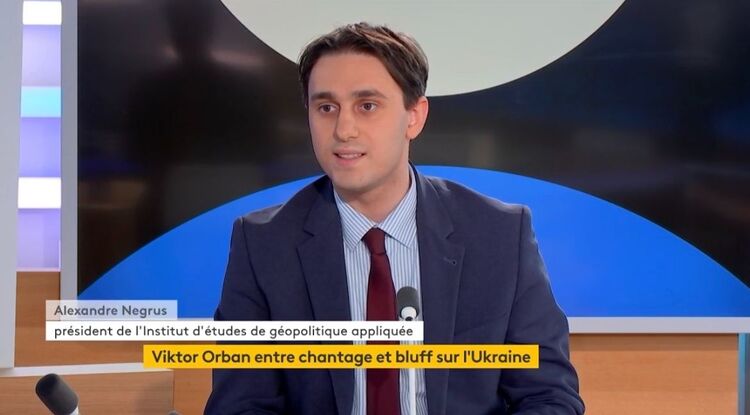 Illustration Alexandre Negrus : "la géopolitique est devenue une matière première essentielle" pour les entreprises