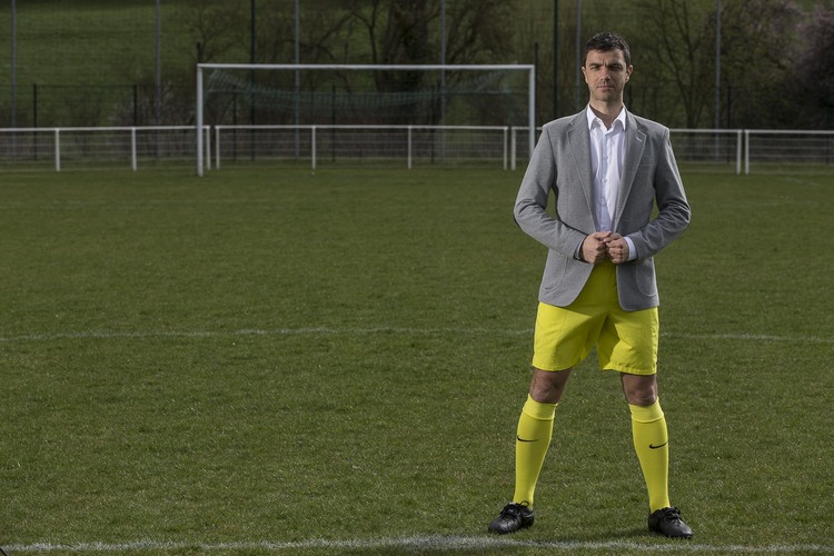 Illustration Frank Schneider, arbitre professionnel et consultant : « J’ai su adapter ma communication en découvrant les outils »